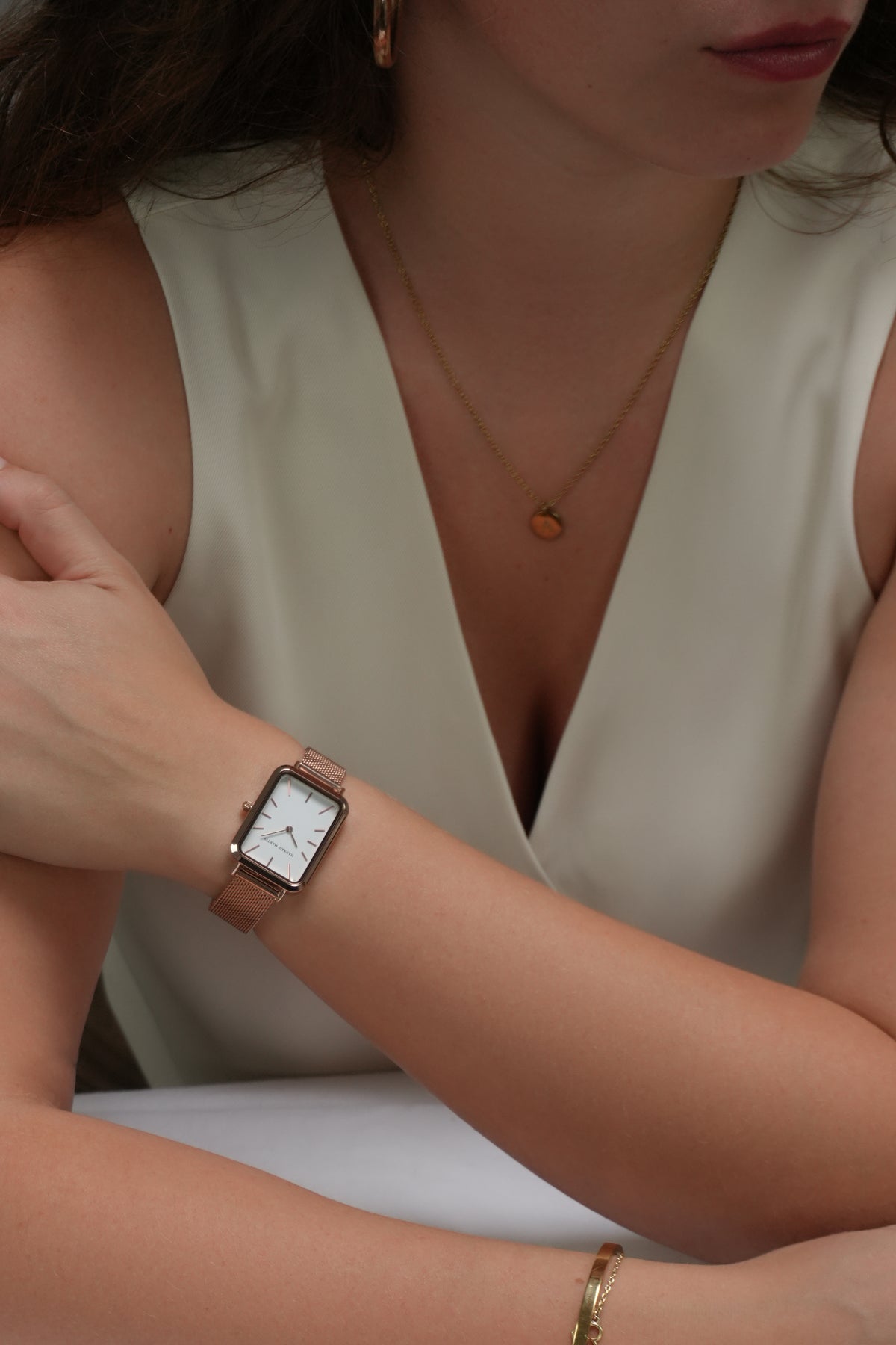 Hannah Martin Luxury Rectangular Watch – Rose Gold & White Dial (with Bangle)