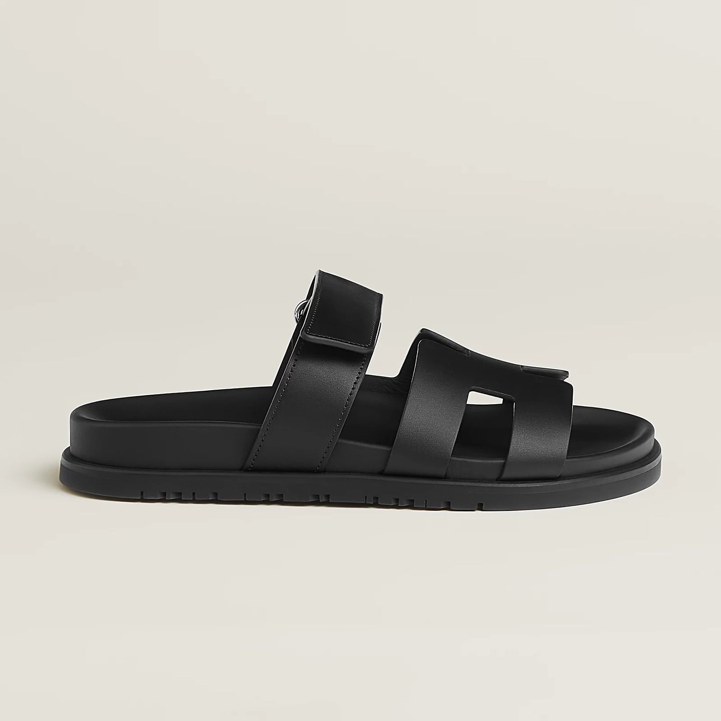 Chypre Buckle Sandals – Black Luxe Edition
