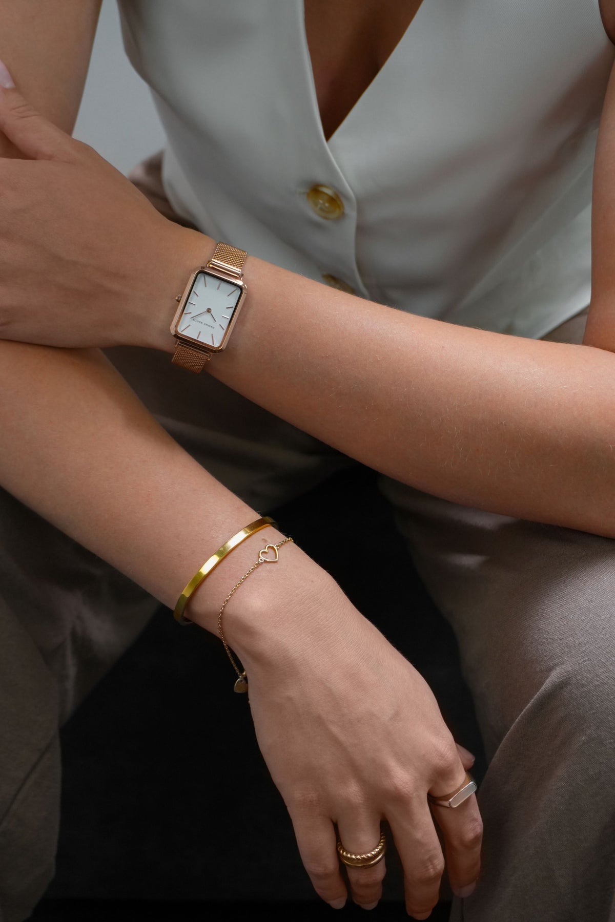 Hannah Martin Luxury Rectangular Watch – Rose Gold & White Dial (with Bangle)