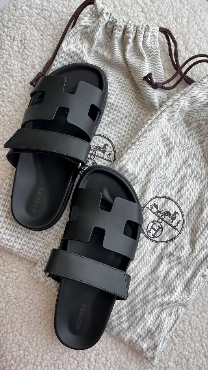 Chypre Buckle Sandals – Black Luxe Edition