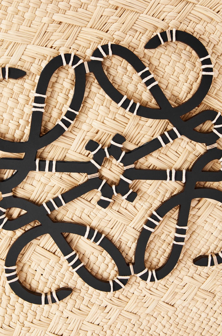 Anagram Basket Bag – Medium (Iraca Palm & Calfskin)