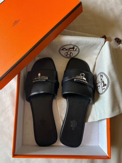 Giulia Slide Sandals – Silver Hardware Detail