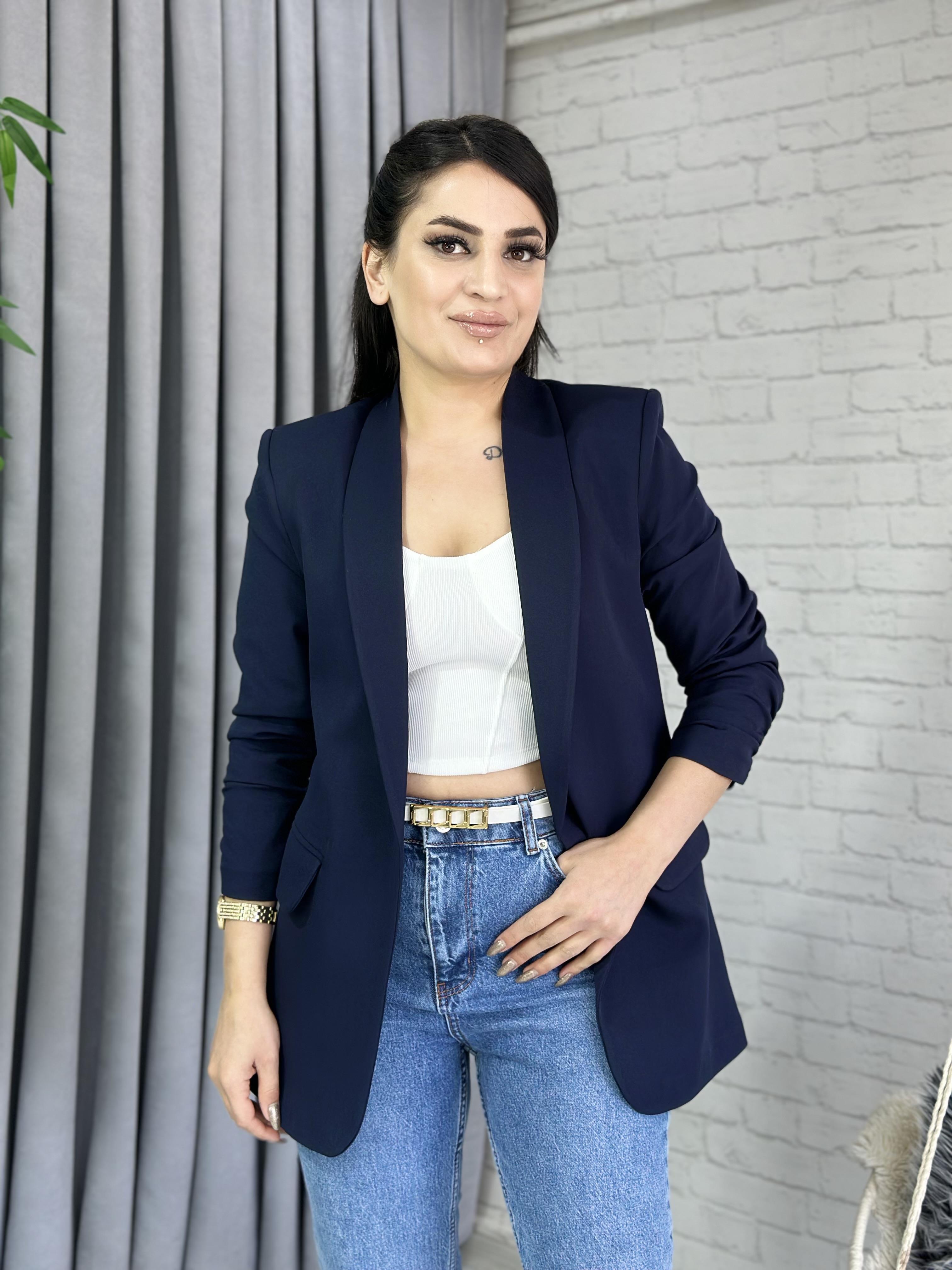 Navy-Blue buttonless blazer jacket