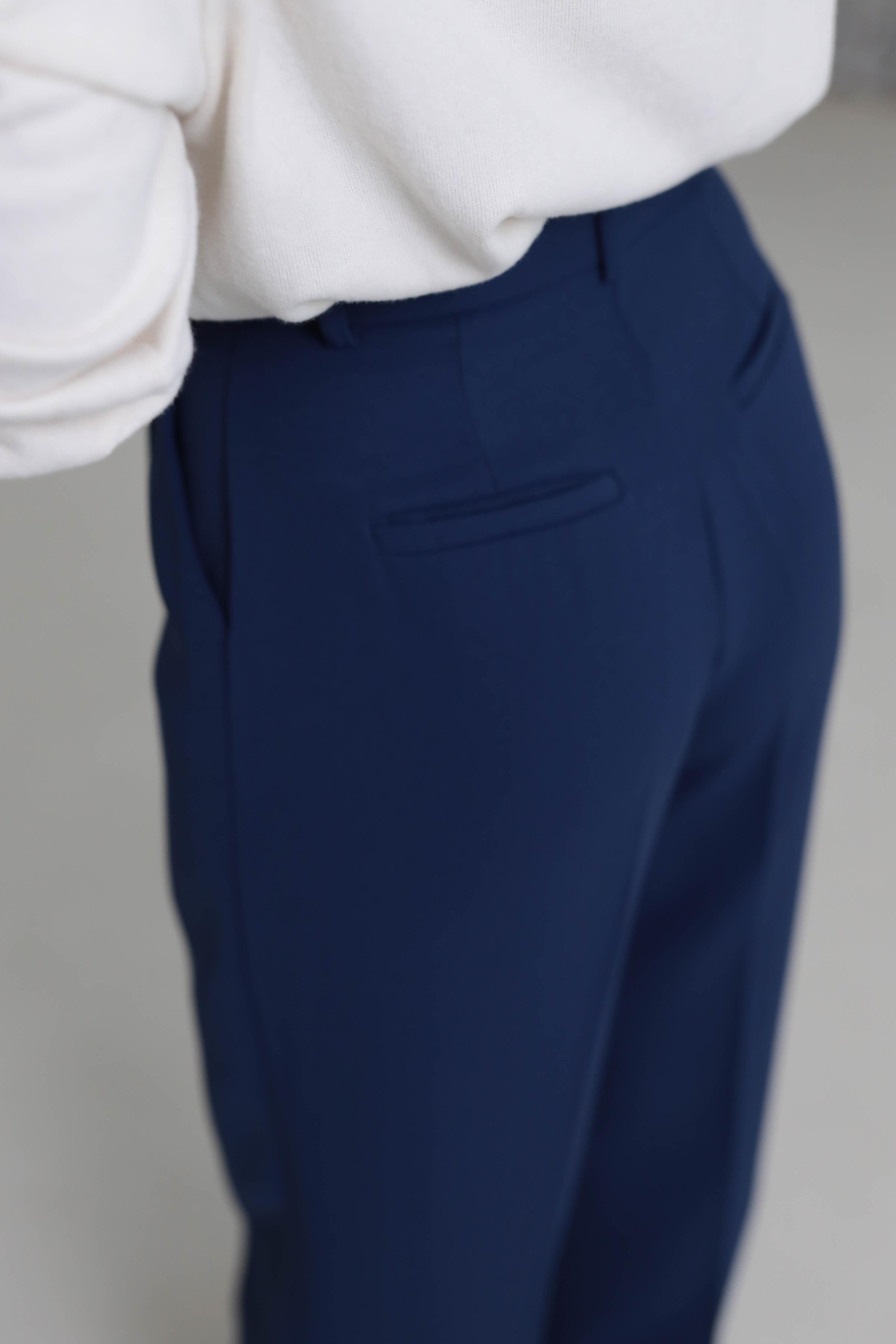 Pleated Detailed Fabric Trousers – Indigo Straight Leg.