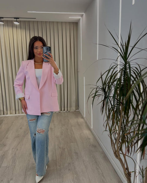 Baby Pink Boyfriend Blazer – Effortless Elegance & Versatile Style